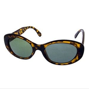 Tortoise Shell Women Sunglasses
